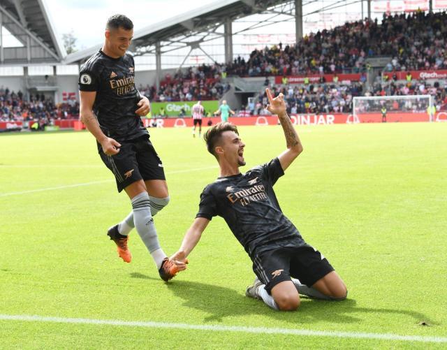 【英超】热苏斯头槌维埃拉长波，枪手3比0复仇小蜜蜂