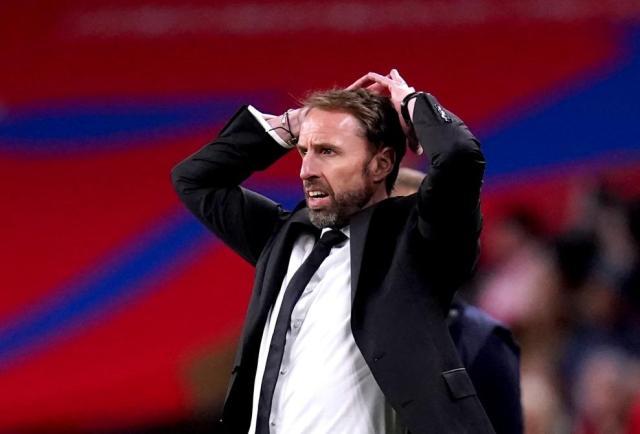 开云APP-索斯盖特：球员开会是积极信号 世界杯压力躲不过