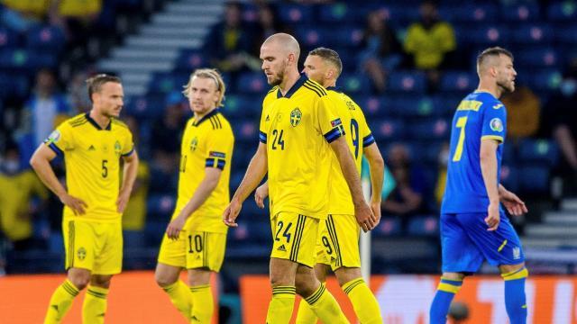 大连人外援丹尼尔森还会回来吗？他一样在等解约…